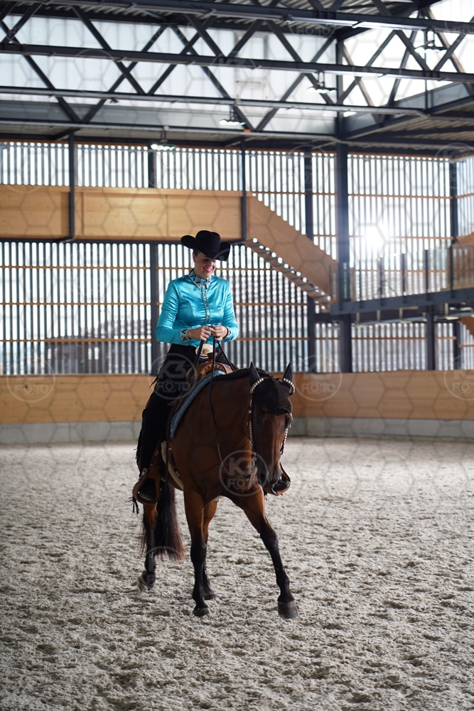 s_A7_01610.JPG